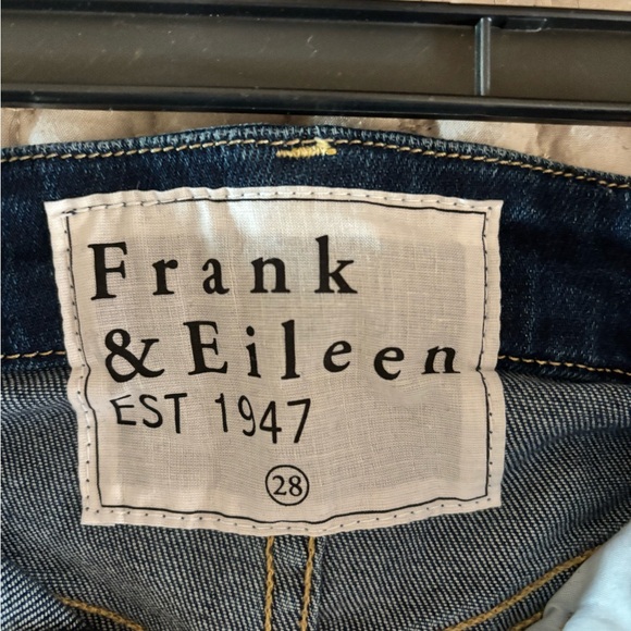 Frank and Eileen Blue Wide-Leg Crop Jeans - Picture 5 of 7